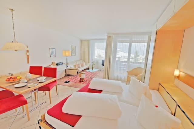 2-room Apt in Parkstrasse photo 5