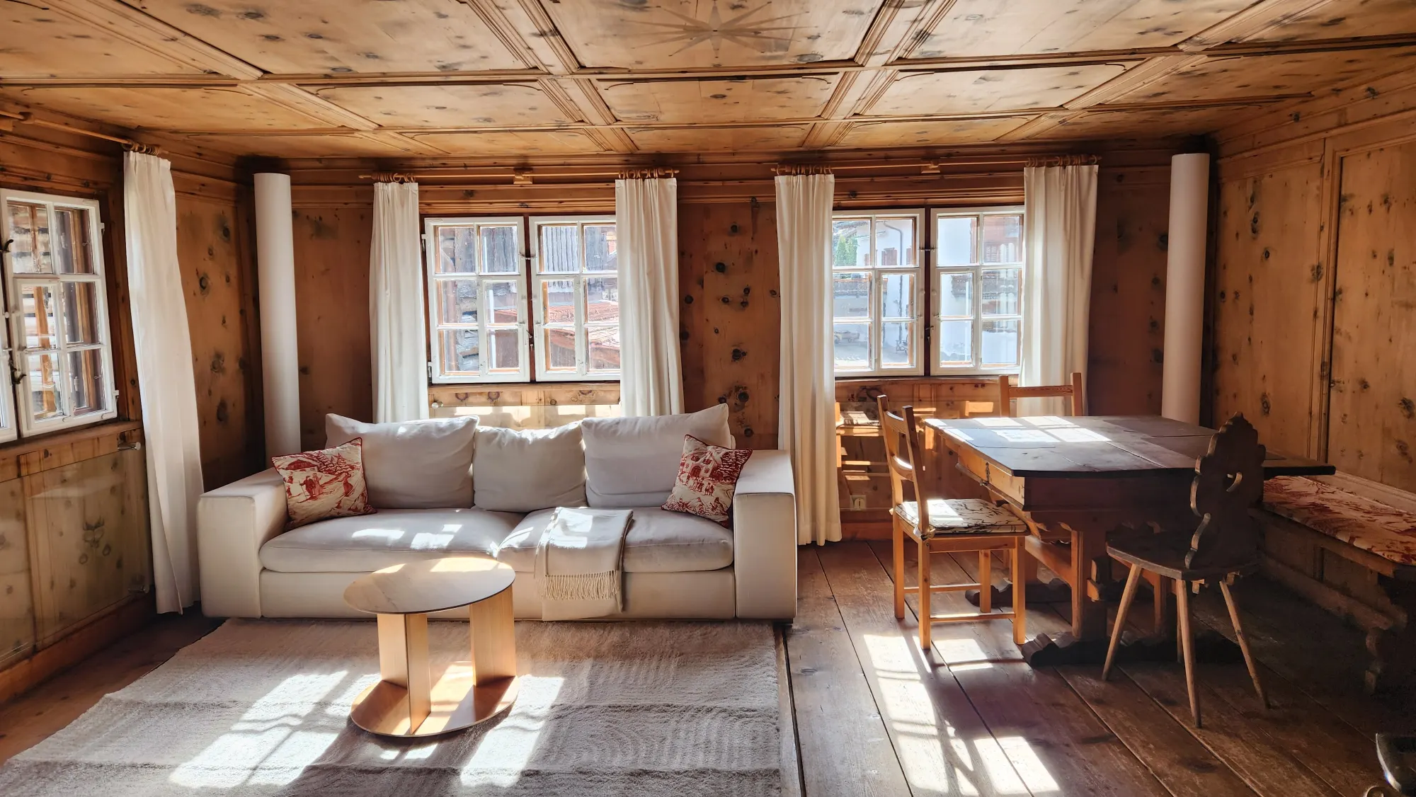 Chalet and Venue Place photo 4
